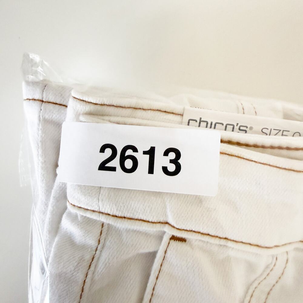 New Chico's Palazzo Wide Leg Jeans White High Rise - 0.5 (US 6) - Picture 10 of 10